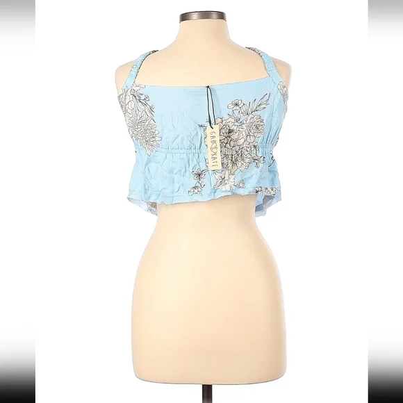 NWT Gab & Kate pastel blue and white floral crop top Size L 100% Rayon - Picture 2 of 10